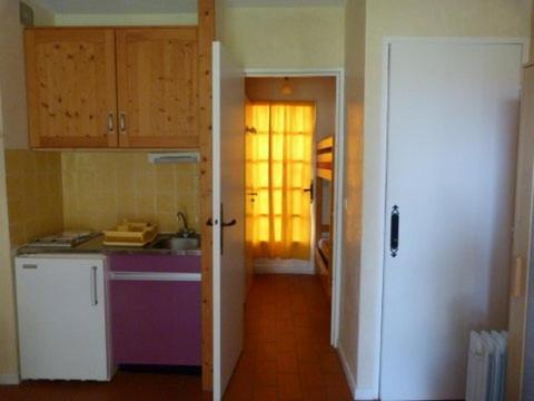 לה-לונד-לה-מורה Agreable Studio Cabine Proche Mer מראה חיצוני תמונה